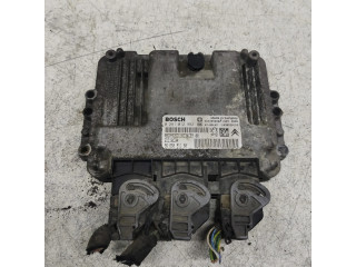 Блок управления двигателя 0281012982, 9665091180   Fiat Scudo