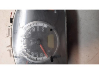 Přístrojová deska  Mazda 5 2007 023555430  