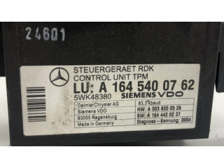 Блок предохранителей A1645402372   Mercedes-Benz ML W164    