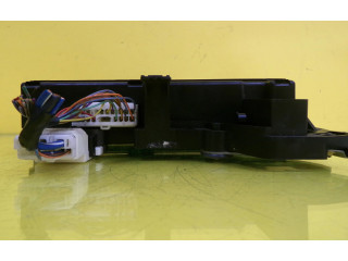 Блок управления климат-контролем EB20   Mazda MX-3