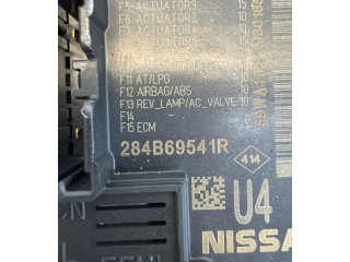   Pojistková skříňka 284B69541R   Renault Megane IV 2021