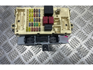 Блок предохранителей 51755127, 501209830   Fiat Stilo 2002