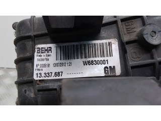 Интеркулер  13337687, 560961104   Opel Meriva B 1.4