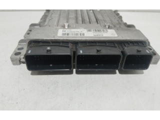 Блок управления двигателя S180067109A   Renault Fluence