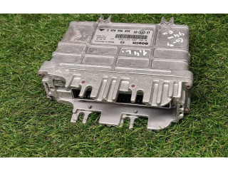 Блок управления двигателем ECU 032906026G, 0261203647   Volkswagen Golf III 1994