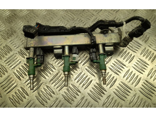 Топливная рампа 82125K0030, VD34855   Toyota Yaris Cross  