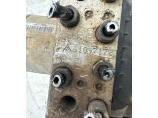 Блок АБС 9807210, 17637002   Mini  Cooper Countryman R60  2011 - 2016 года