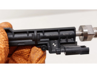 Vstřikovač 13647639994   BMW 7 F01 F02 F03 F04  pro benzínový motor 4.4  