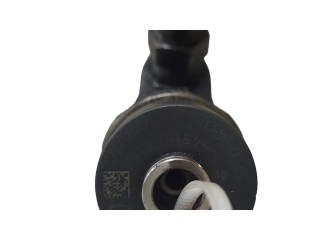 Vstřikovač 338002A800, 0445110411   Hyundai i40  pro naftový motor 1.7 D4FD 
