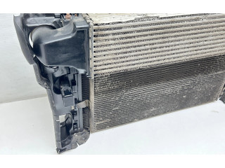 Pojistková skříňka Комплект радиатора 31368082, 31338236   Volvo V70 2015