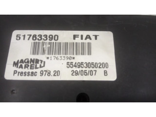 Блок предохранителей 51778008, 51763390   Fiat Linea    