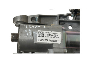    Рулевая рейка A2044601416, 1322701564   Tesla Model S 2012 -  года