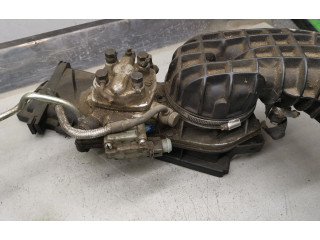 Vstřikovací lišta 0438121011, 026133353   Audi 80 90 B3     