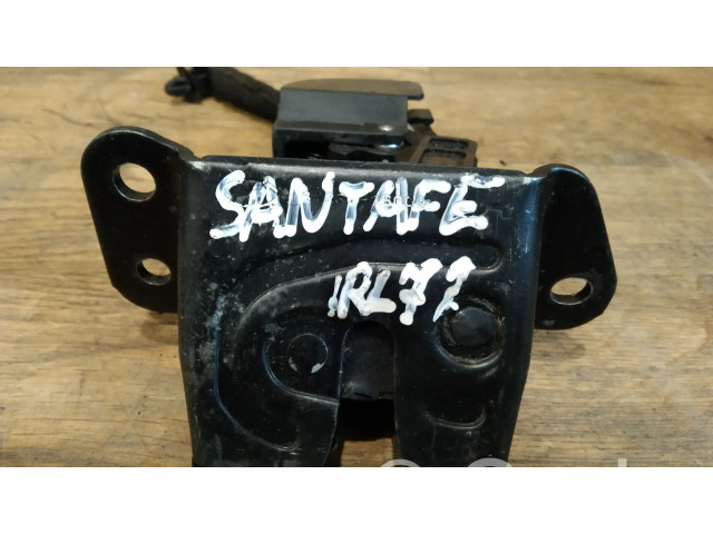 Замок багажника 812302B000    Hyundai Santa Fe 2006-2012 года