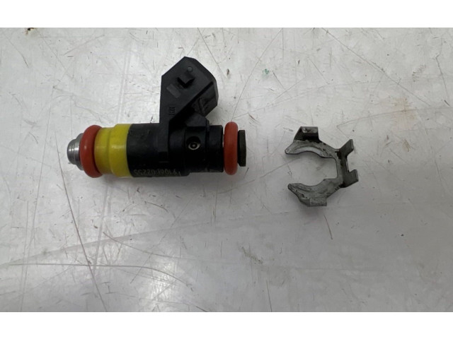 Форсунка 8200701509, 8200701509    Renault Twingo II  K4M-854 