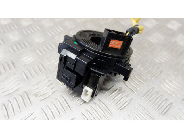 Подрулевой шлейф SRS 8924574010, 8430776020   Lexus CT 200H