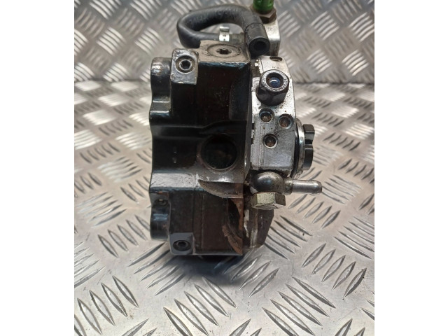 Vstřikovací čerpadlo 8692521, 0445010111   Volvo S60    D5244T 