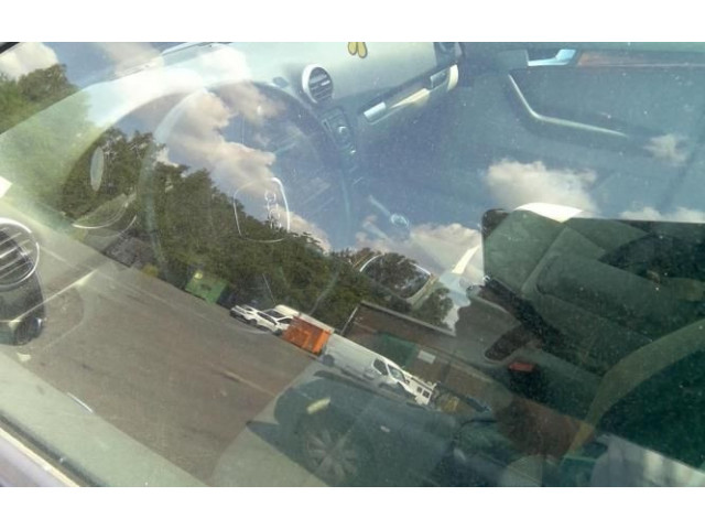 Pojistková skříňka Řídící jednotka BSM 1K0937125D   Audi A3 S3 A3 Sportback 8P 2010