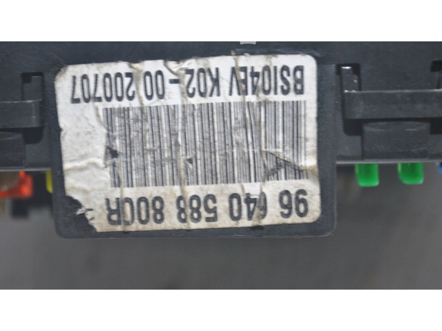   Pojistková skříňka 96640588800R   Peugeot 407 2007