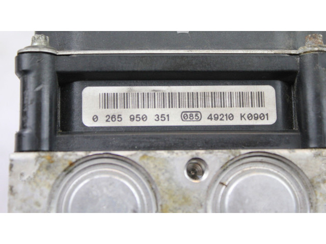 Jednotka ABS 6768688, 6768686   BMW X5 E53 2005
