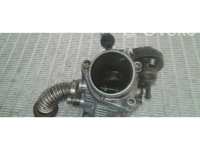 Vstřikovač 46767695   Alfa Romeo 166     