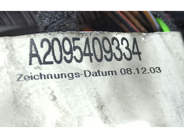 Блок предохранителей 2035453201, 5DK0084612   Mercedes-Benz CLK A209 C209