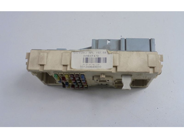   Pojistková skříňka 51715857, 51715857   Fiat Stilo 2003