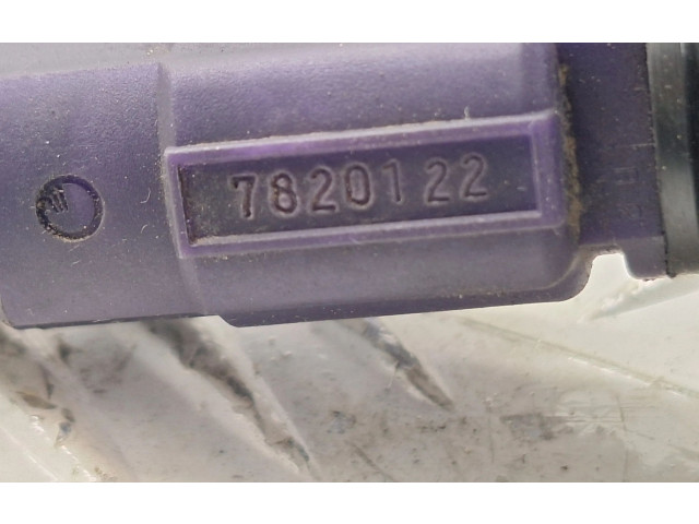Vstřikovač 110012J60, FP4713280   Mazda 323 F     