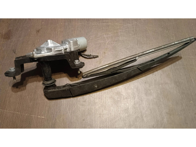 Моторчик заднего дворника 9819900080, 0390205114    Peugeot 208
