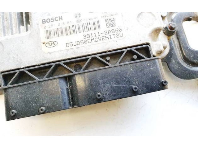 Řídící jednotka 0281018641, 39111-2a950   KIA Ceed 2013
