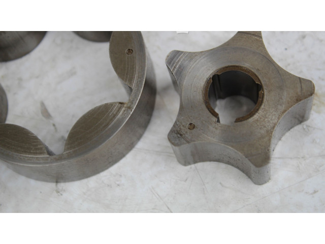 Čerpadlo oleje 75340577561429, 75340577561429   BMW X5 E70   