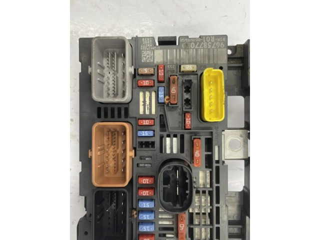 Pojistková skříňka Řídící jednotka BSM 1613316380   Citroen C4 I Picasso 2012