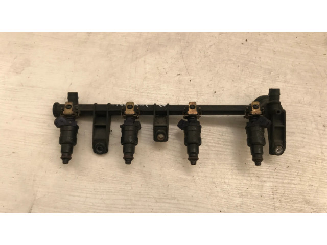 Vstřikovač 7700864726, 866313   Renault Megane I  pro benzínový motor 1.6  
