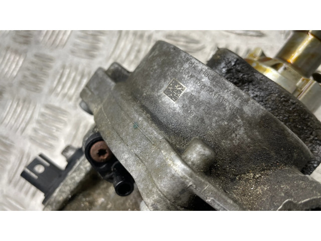 Vstřikovací čerpadlo 7611115, 7610761   BMW 5 F10 F11  pro benzínový motor 3.0  