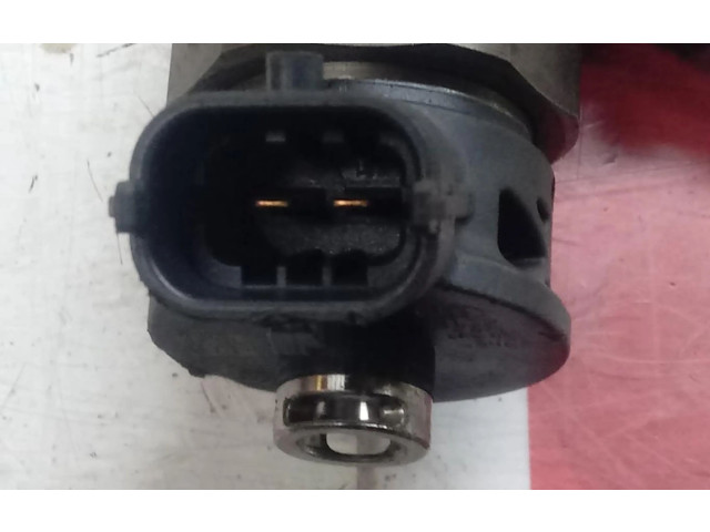 Vstřikovač 0445110485   Renault Clio III     