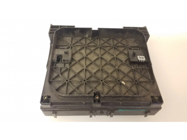 Блок предохранителей S110730100F   Ford Galaxy    