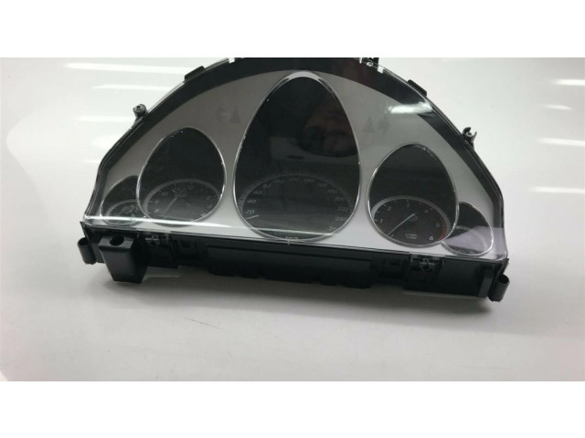 Přístrojová deska  Mercedes-Benz E W212 2010 A2129001810, P2436  
