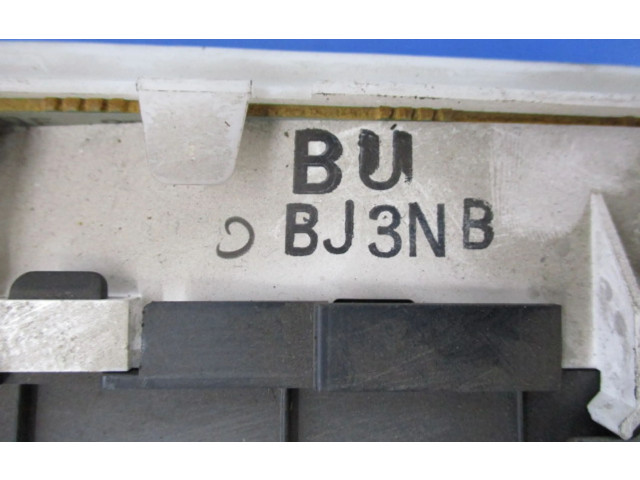 Přístrojová deska  Mazda 323 1998 BJ3NB, BJ3NB  