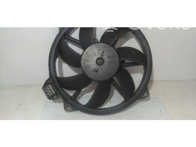 Вентилятор радиатора     214819402R    Renault Fluence 