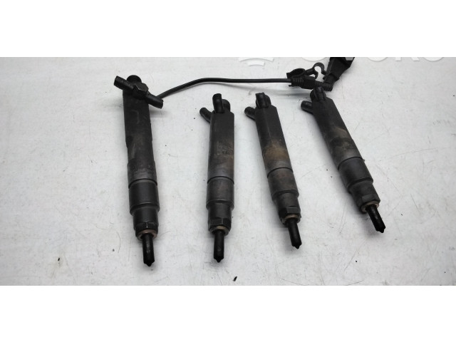 Vstřikovač 028130202P, 038130201S   Skoda Octavia Mk1 (1U)  pro naftový motor 1.9  