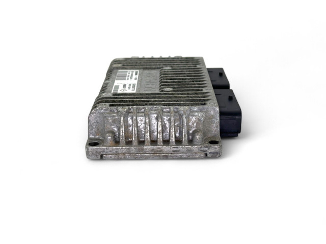 Блок управления коробкой передач 8200587176, S118058325A   Renault Megane II