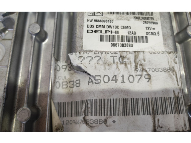 Řídící jednotka 9667083880   Peugeot 5008 2012