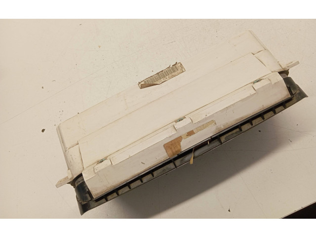 Přístrojová deska  Volkswagen PASSAT B3 1988 357191055  