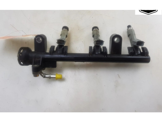 Vstřikovací lišta 238140Q010, 232500Q010   Toyota Aygo AB10    1KR-FE 
