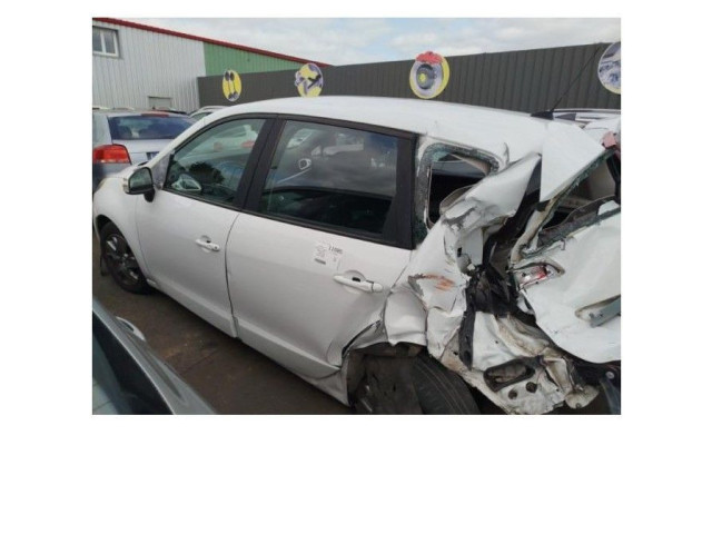   Pojistková skříňka    Renault Scenic III -  Grand scenic III 2011