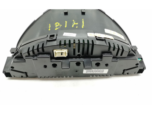 Přístrojová deska  Mercedes-Benz C W203 2006 A2035408747, 110080307001  