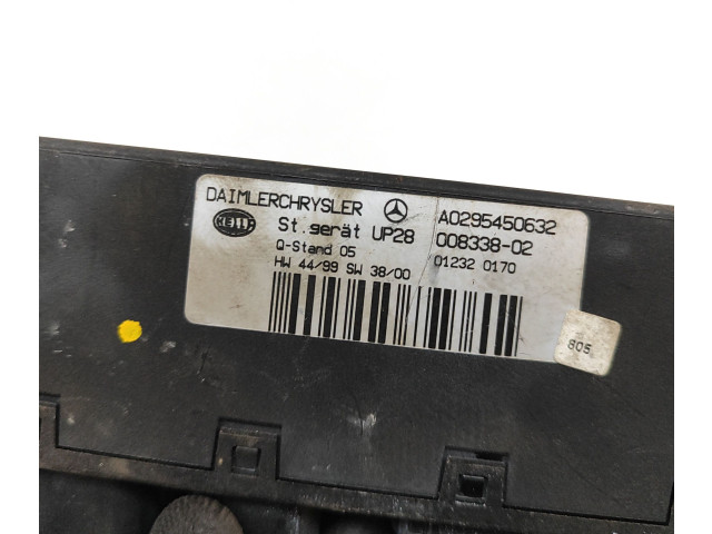 Блок управления АБС A0295450632   Mercedes-Benz CLK A208 C208