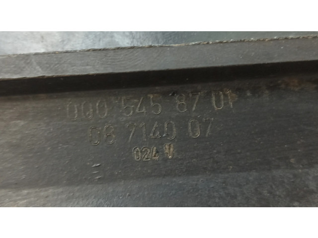Блок предохранителей 0005458701   Mercedes-Benz COMPAKT W115    
