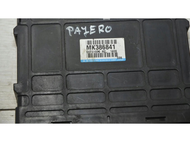 Řídící jednotka MK386841   Mitsubishi Pajero 2005