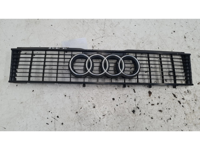 Передняя решётка Audi 80 90 S2 B4 1991-1996 года 893853655      